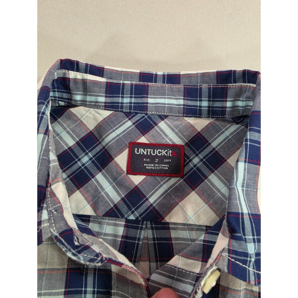 UNTUCKit Sorbo Womens Plaid Button Down Shirt Navy Blue Size 2 UT-14-33118-2 NWT - Picture 4 of 8